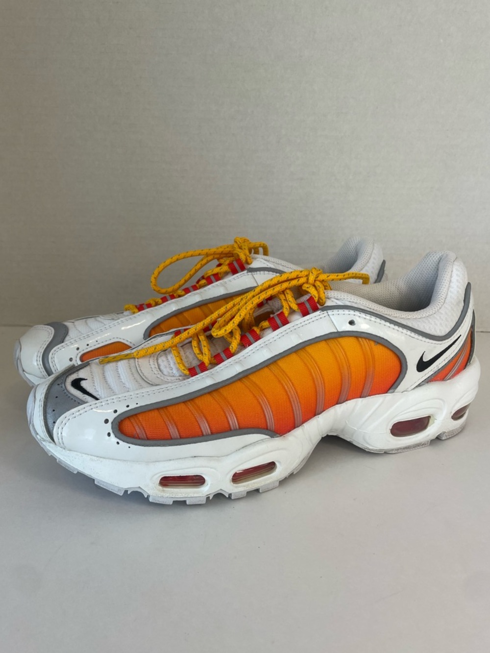 Nike Max Air Tailwind women’s sneakers size 11, CK4122-100